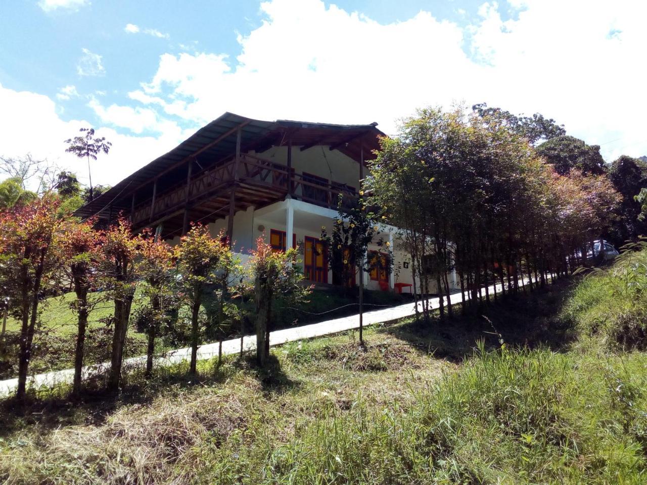 Hostal Encanto La Salada Jardin Esterno foto